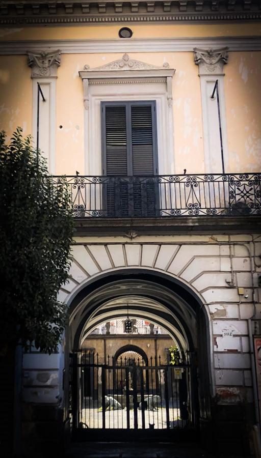 Апартаменты Palazzo Capece Caivano Экстерьер фото