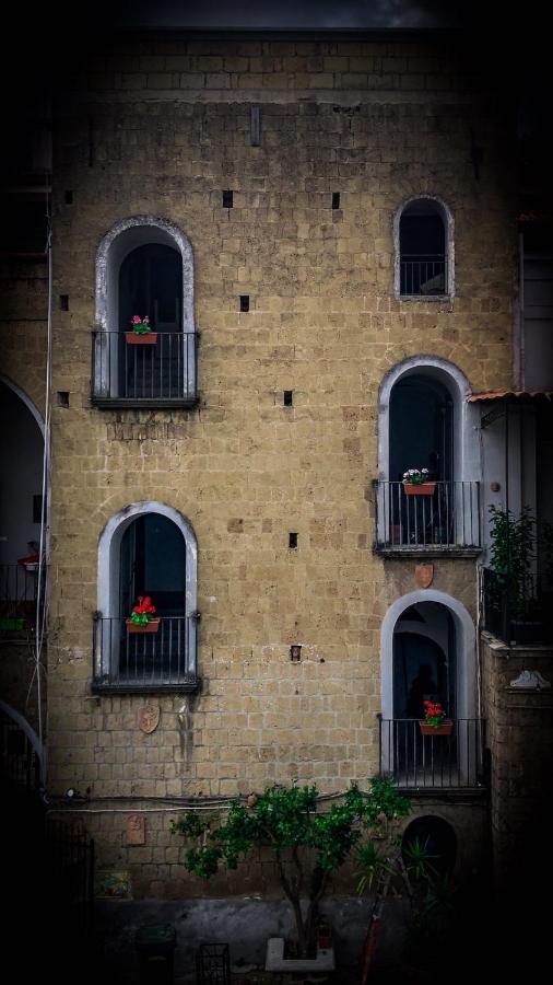 Апартаменты Palazzo Capece Caivano Экстерьер фото